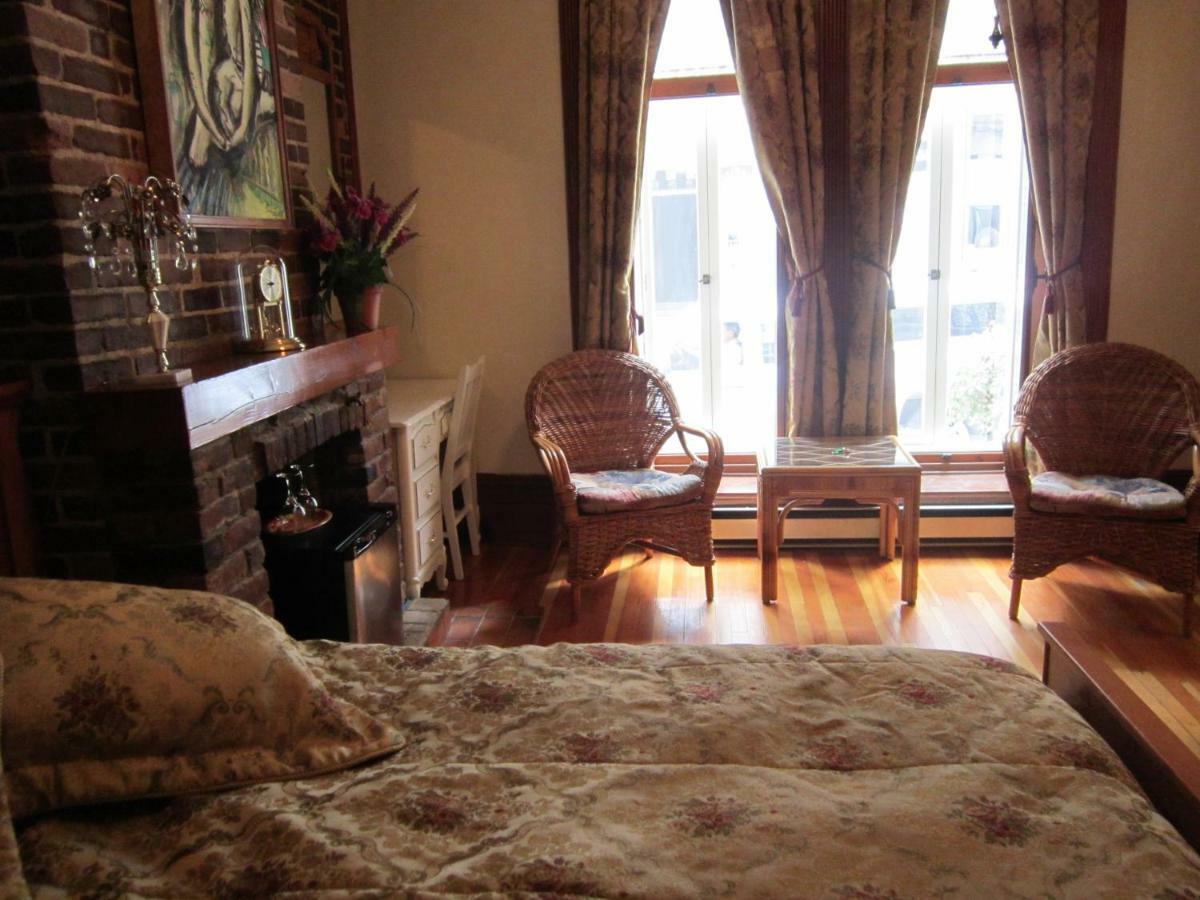B&B De La Fontaine Québec Esterno foto